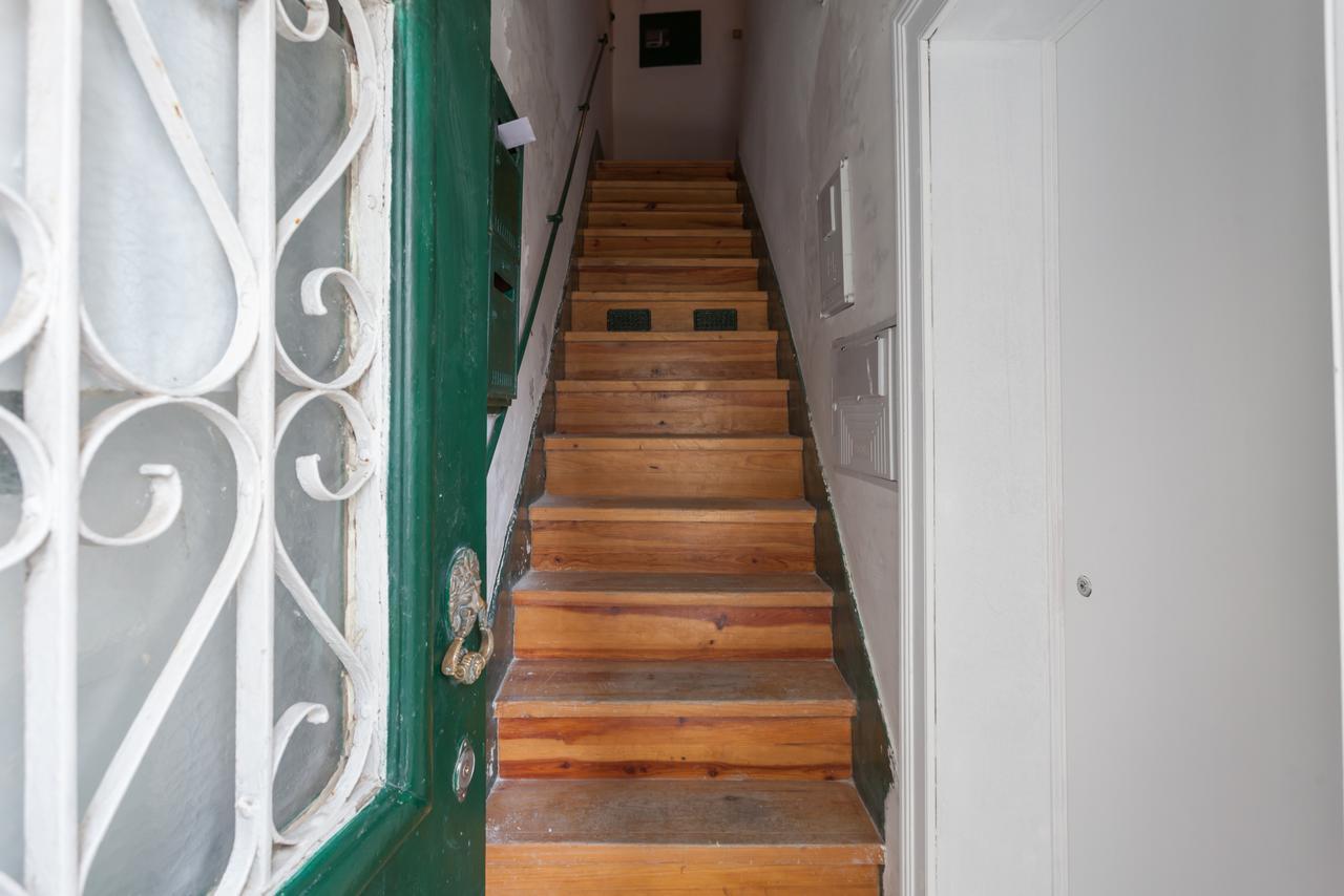 Beguest Santa Catarina Lisbon Apartment Exteriör bild
